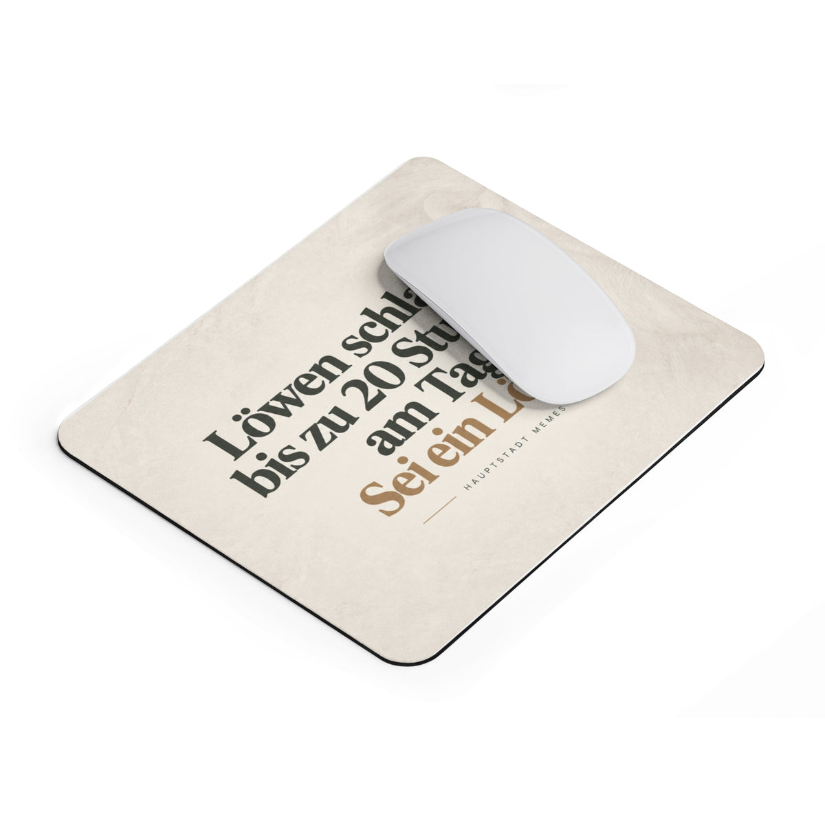 Löwen schlafen bis zu 20 Std am Tag - Mousepad