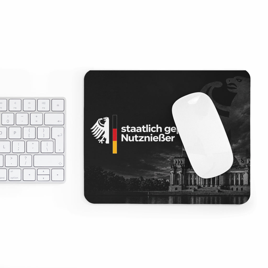 Staatlich geprüfter Nutznießer - Mousepad